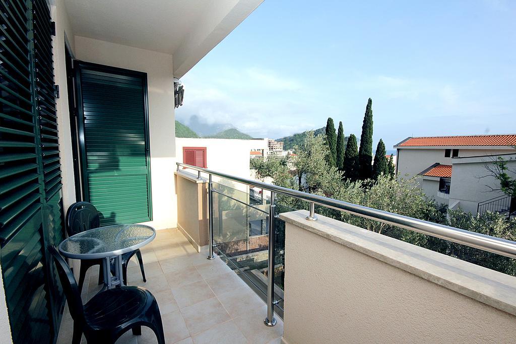 Apartments Draskovic Mirista Petrovac Buitenkant foto